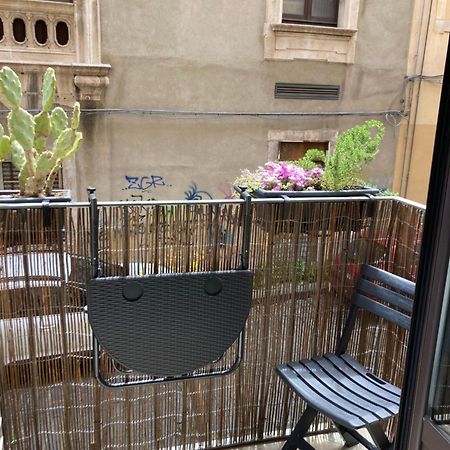 Aita Domus Apartment Катания Екстериор снимка